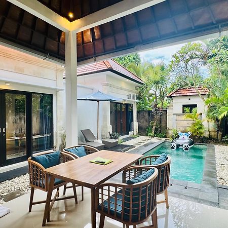 Villa Banua Seminyak 외부 사진